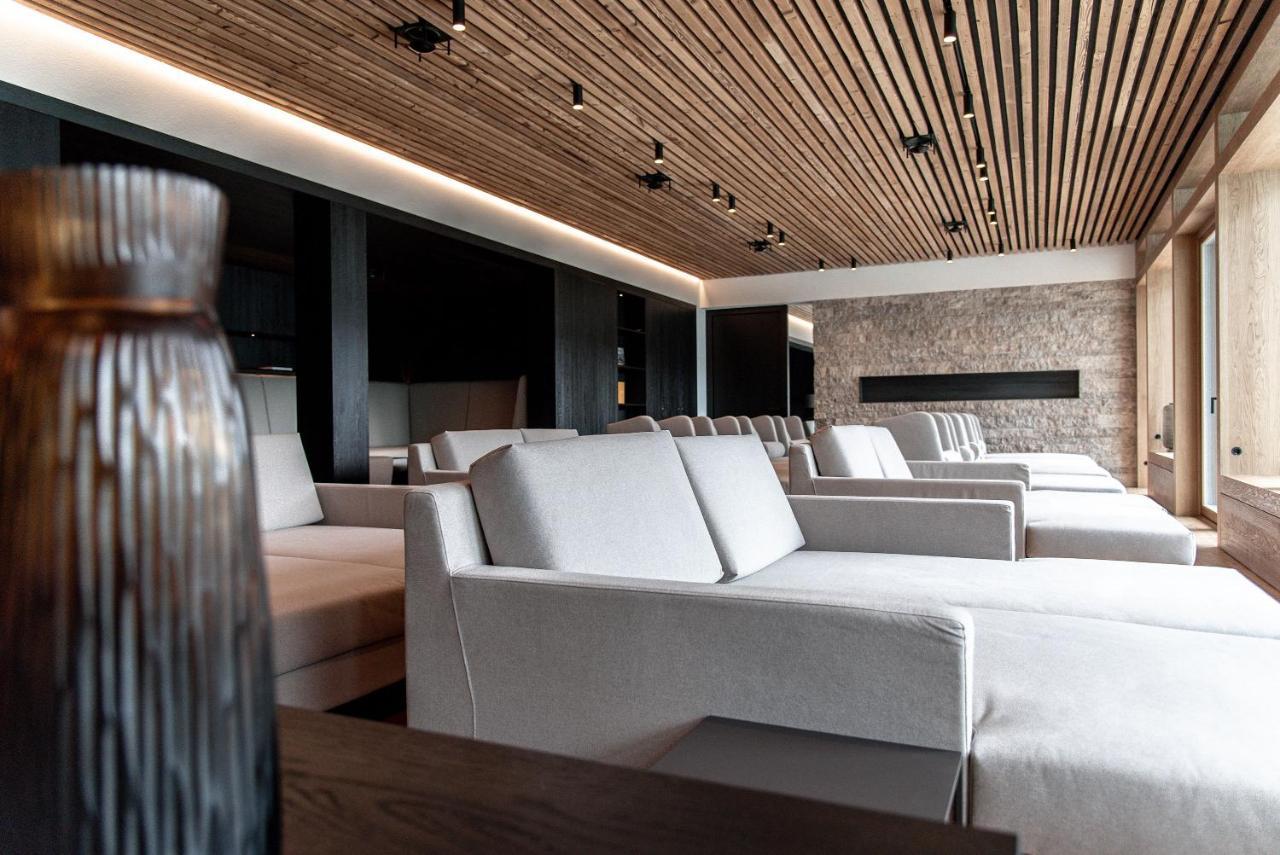 Gutshofhotel Winkler Braeu Lengenfeld  エクステリア 写真