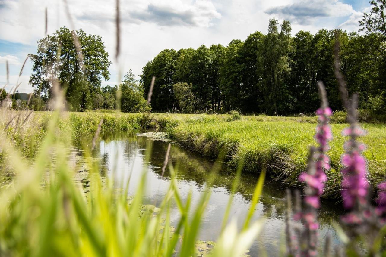 Gutshofhotel Winkler Braeu Lengenfeld  エクステリア 写真
