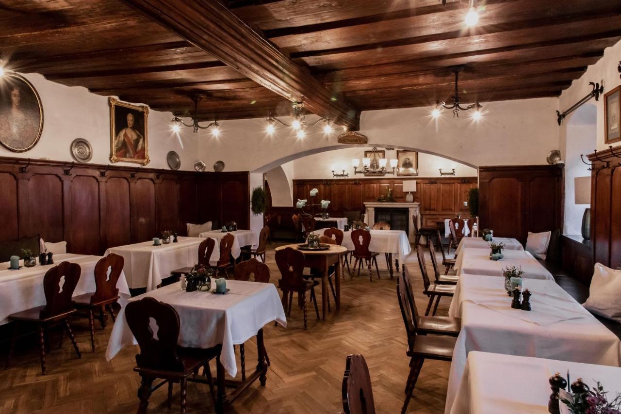 Gutshofhotel Winkler Braeu Lengenfeld  エクステリア 写真