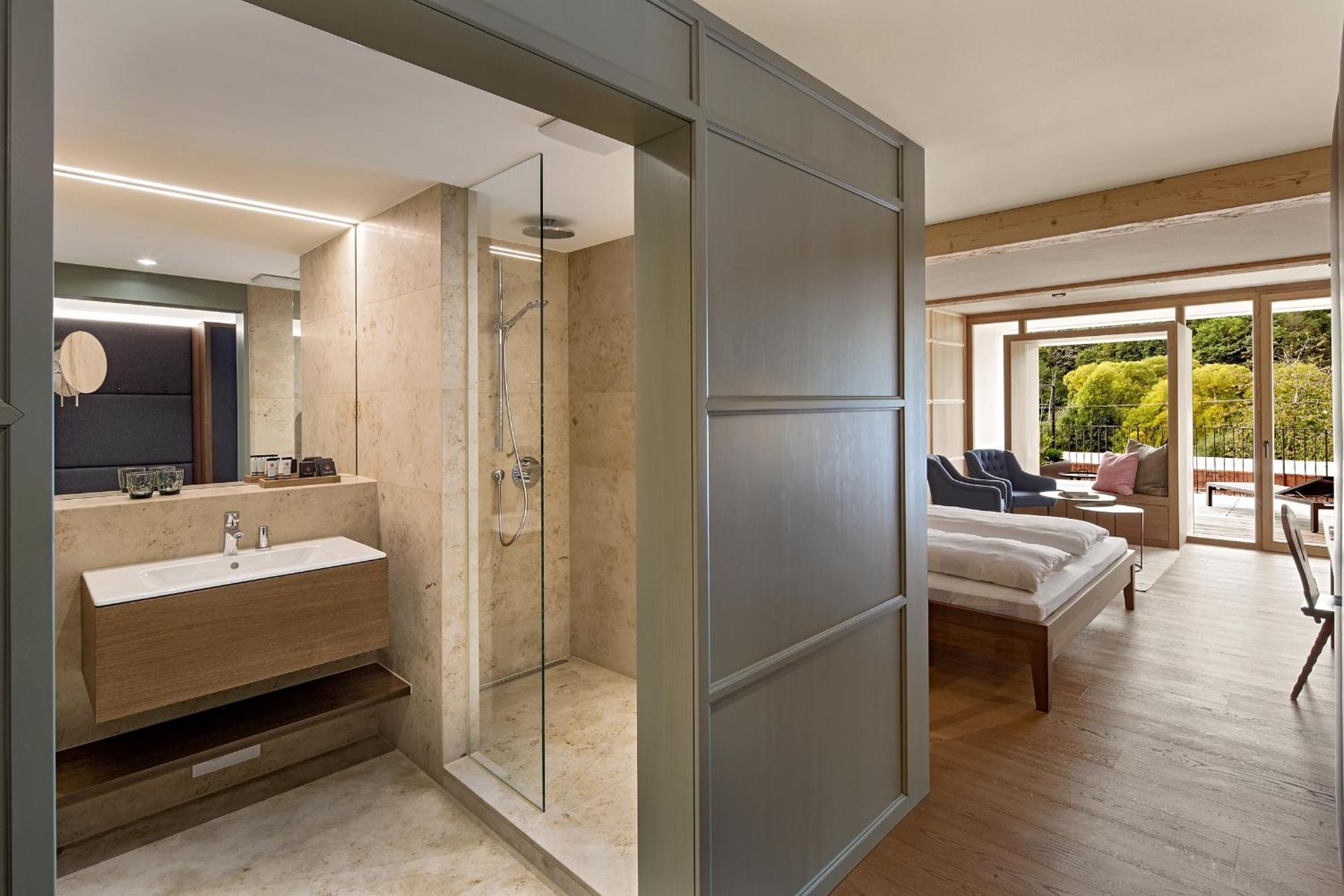 Gutshofhotel Winkler Braeu Lengenfeld  エクステリア 写真