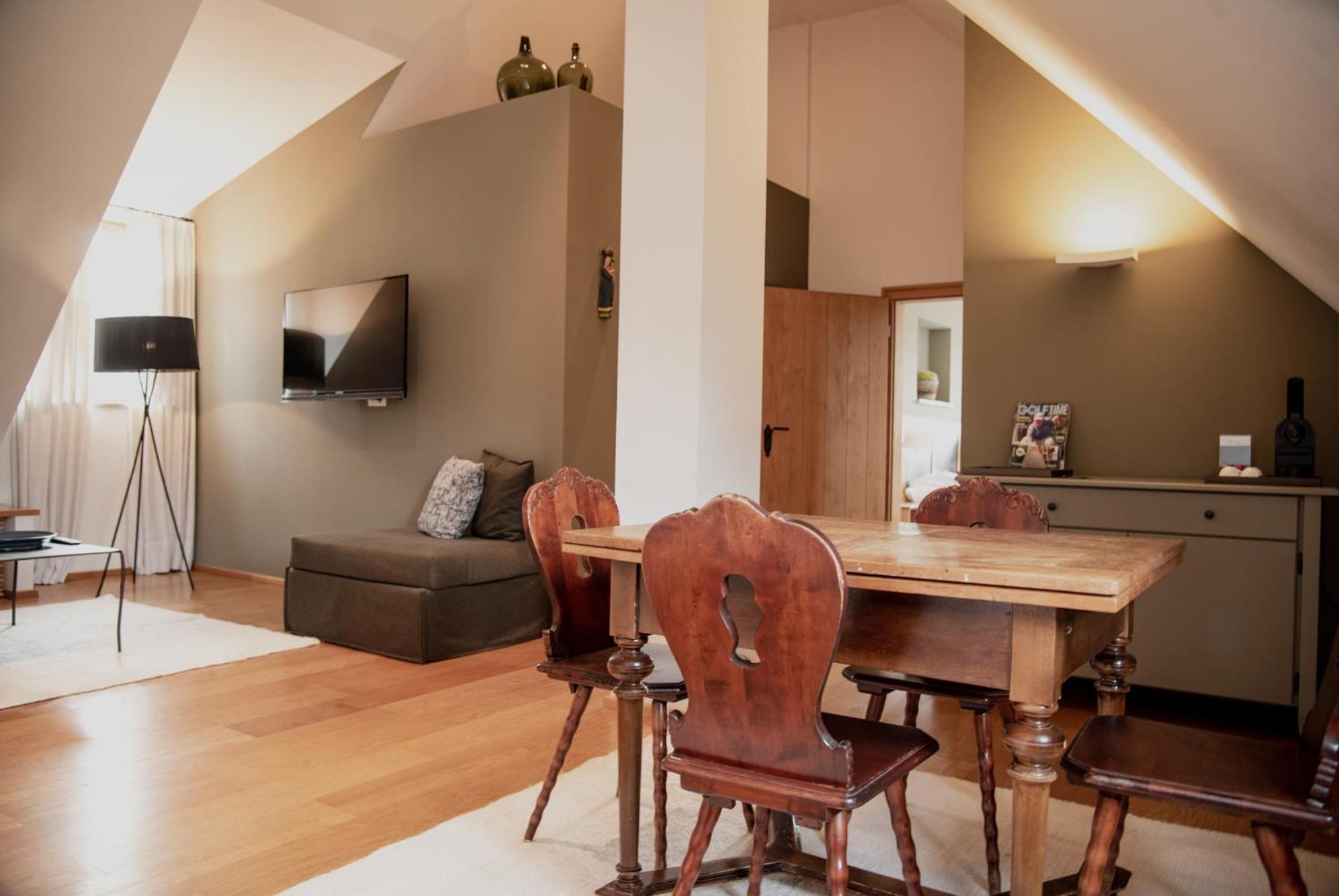 Gutshofhotel Winkler Braeu Lengenfeld  エクステリア 写真