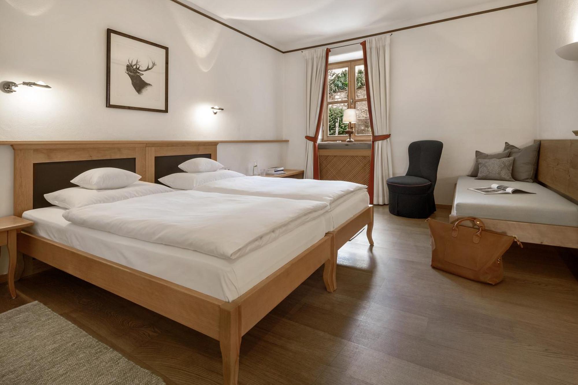 Gutshofhotel Winkler Braeu Lengenfeld  エクステリア 写真