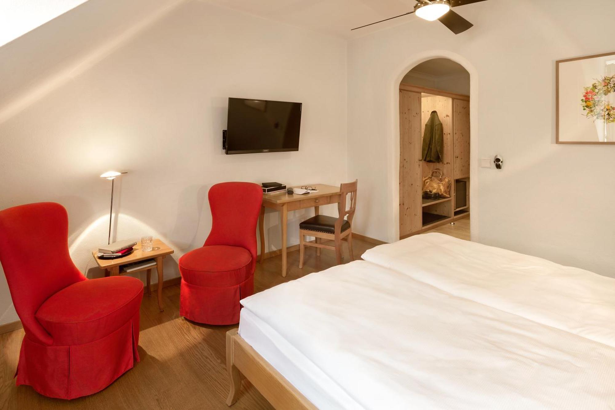 Gutshofhotel Winkler Braeu Lengenfeld  エクステリア 写真